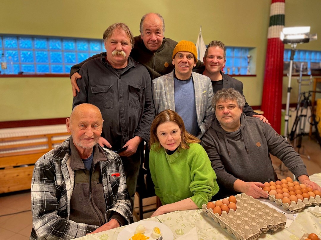 Színészlegendákkal és egy élelmiszer-mérnökkel készült Szőke András legújabb filmje