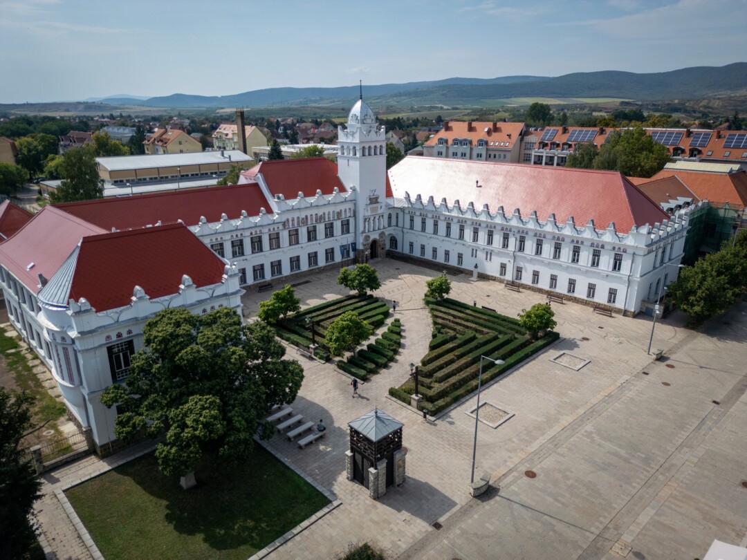 Újjászületett Sárospatak történelmi épülete