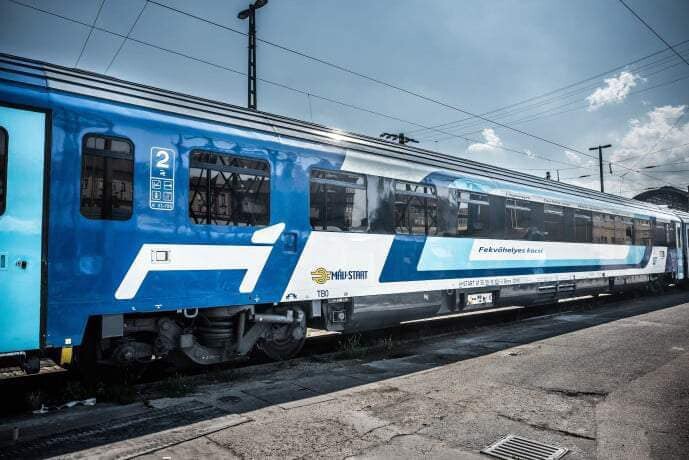 Étkezőkocsik kínálata a vonatokon az idei szezonban