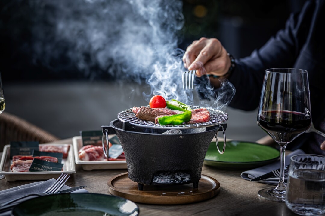 Új steakélmény a debreceni NEXT Bistróban