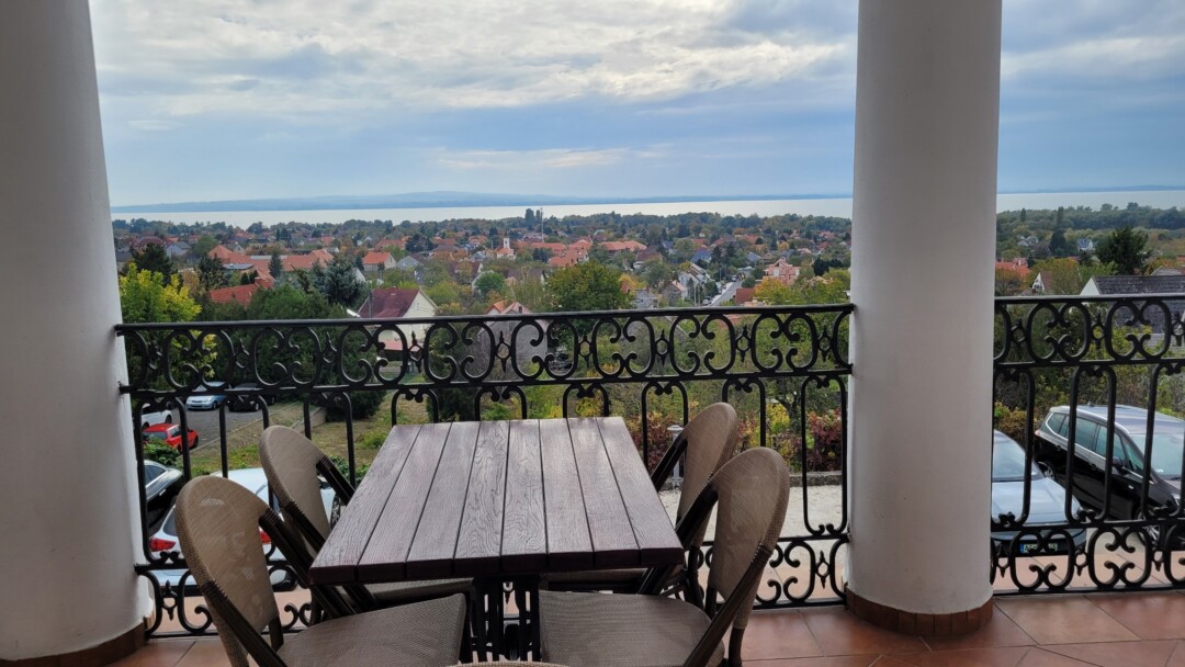 Egy kis őszi tekerés a Balatonnál